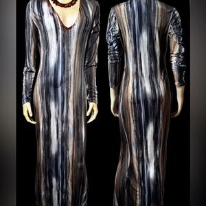 NWT Fashion Nova “Portrait Of Our Love” Maxi Dress in Grey Combo, size 1X.